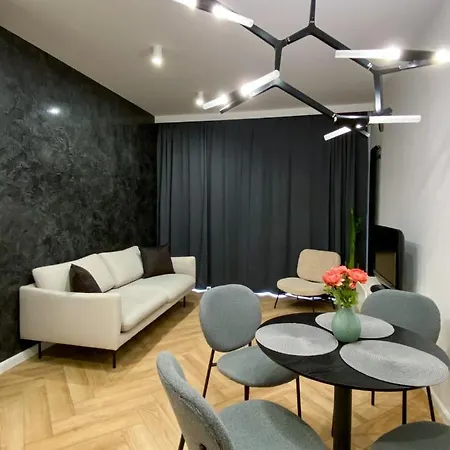 Family Zwierzyniecka Apartment Poznan
