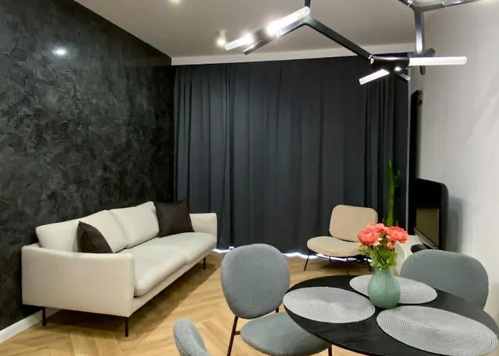 Family Zwierzyniecka Apartment Poznan